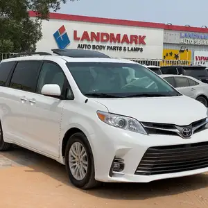 Toyota Sienna, 2014