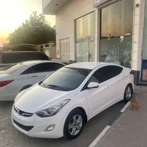 Hyundai Elantra, 2014