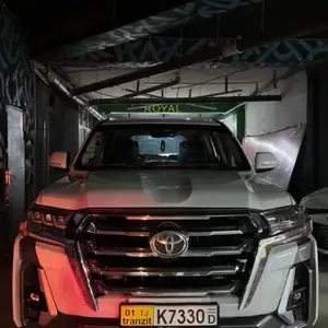 Toyota Land Cruiser, 2010