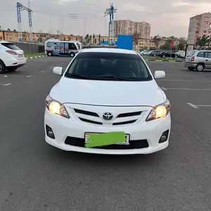 Toyota Corolla, 2013