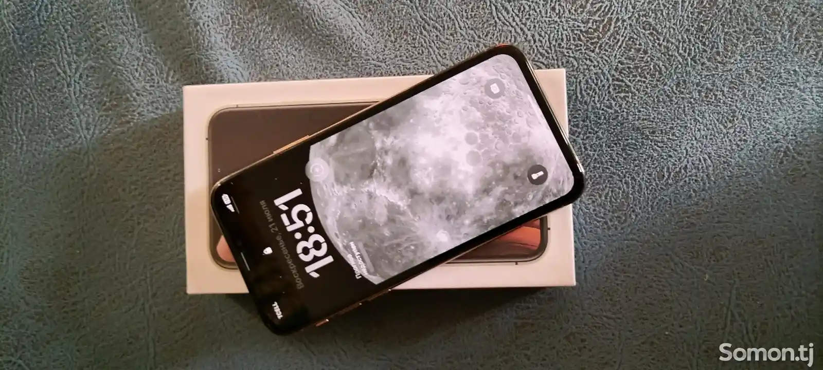 Apple iPhone Xs, 64 gb, Gold-3