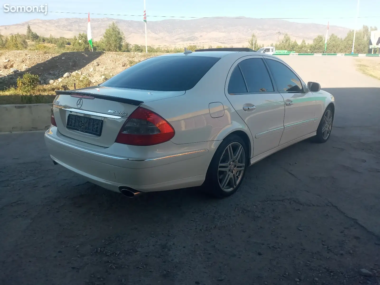 Mercedes-Benz E class, 2008-6