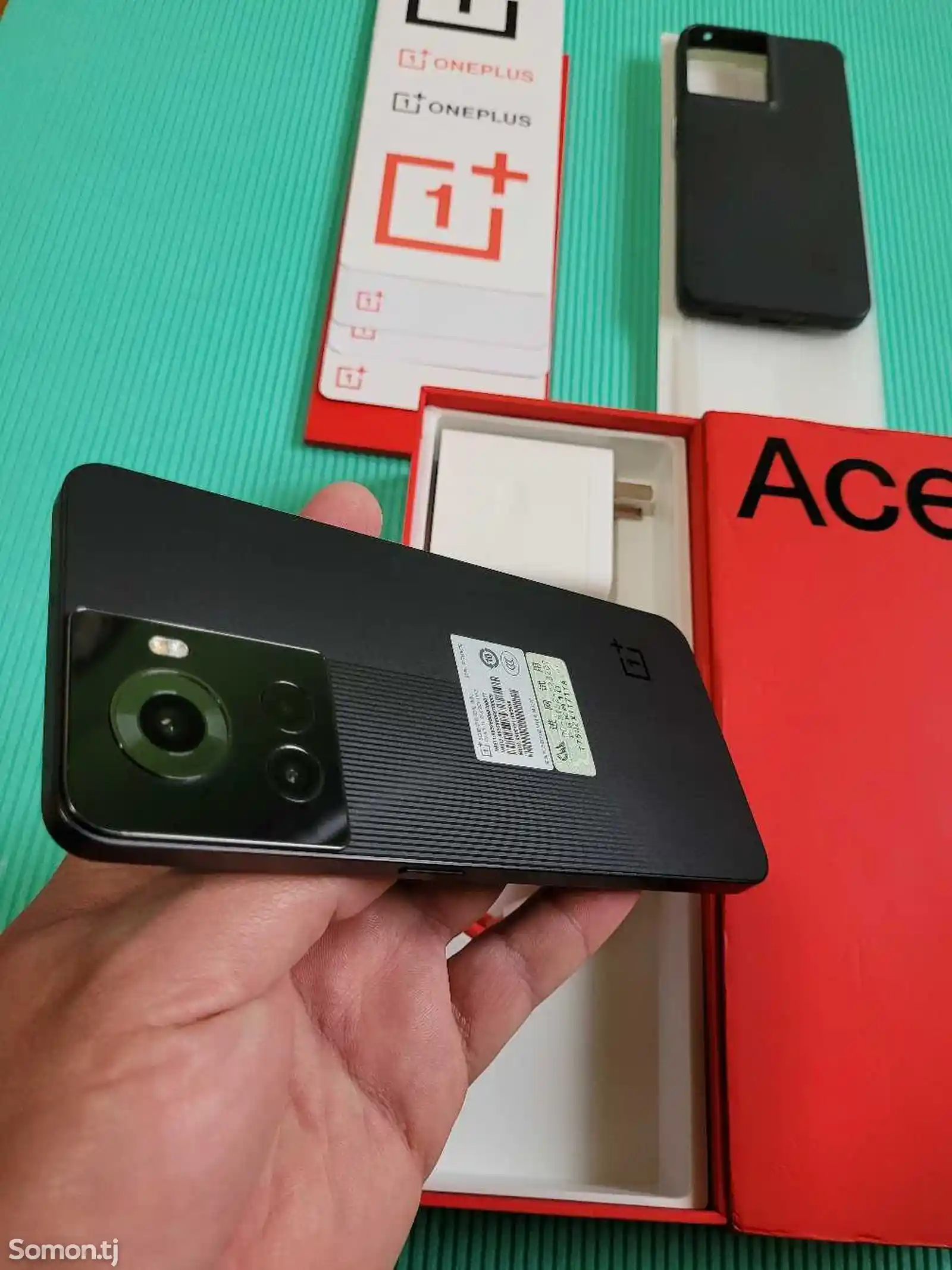 OnePlus 10 Ace-3