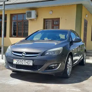 Opel Astra J, 2013