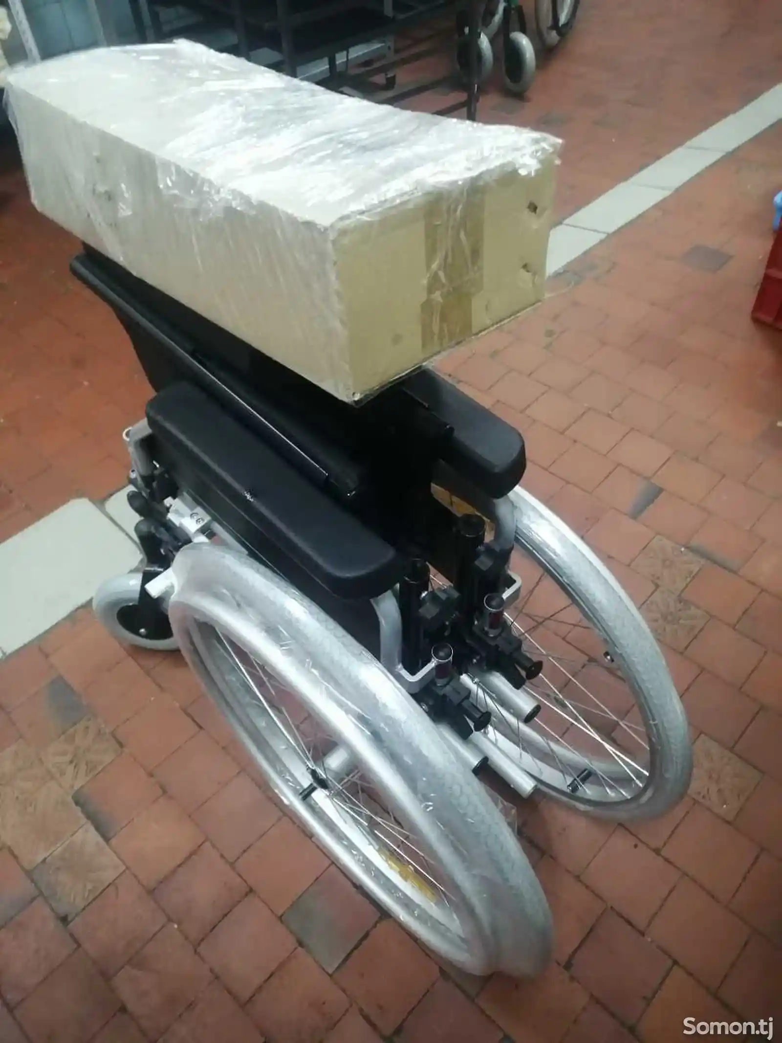 Инвалидная коляска-9