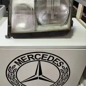 Передние фары от Mercedes Benz