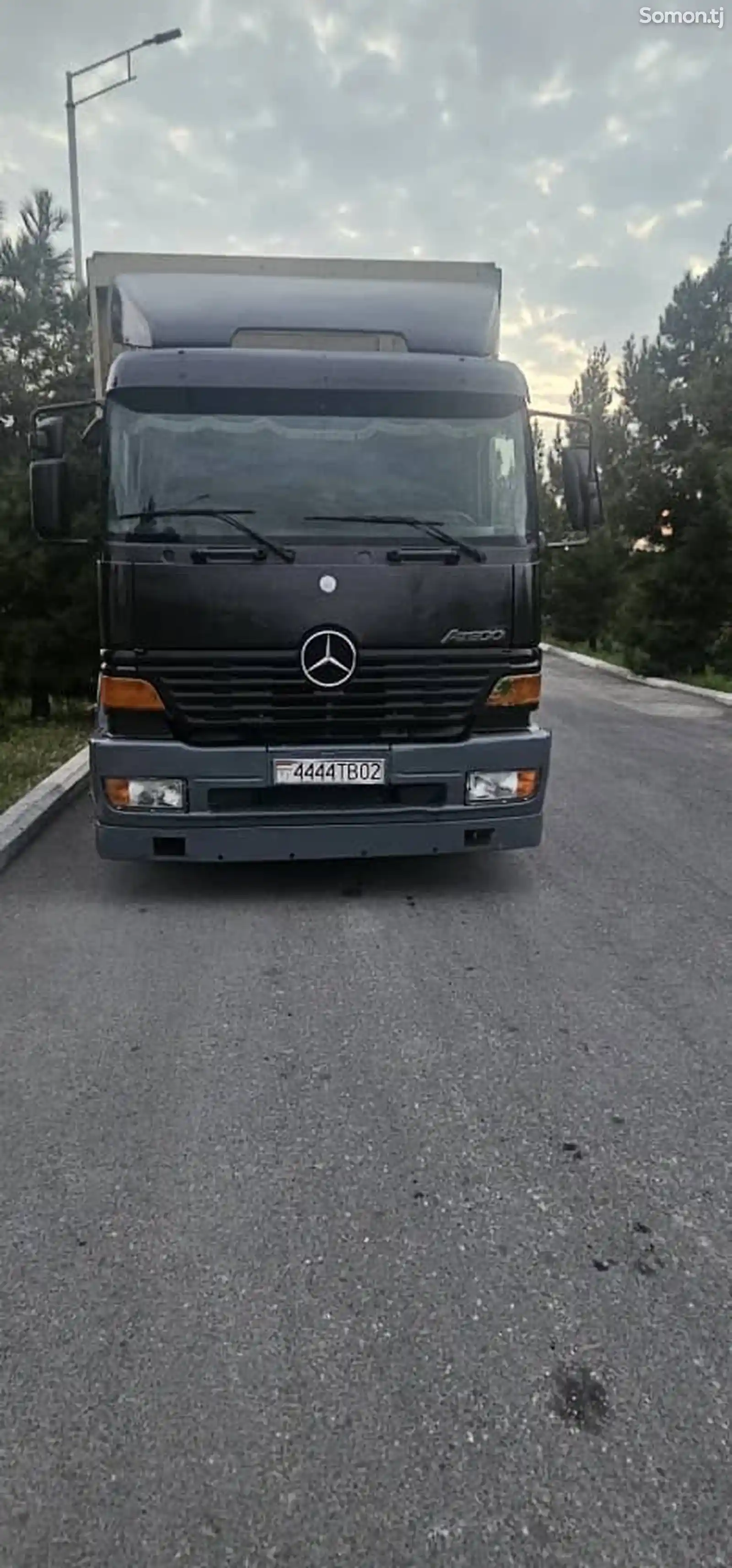 Бортовой грузовик Mercedes-Benz Atego, 2000-3