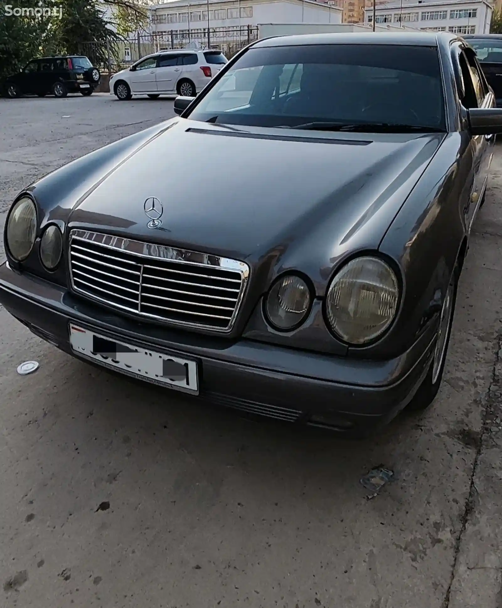 Mercedes-Benz E class, 1996-4