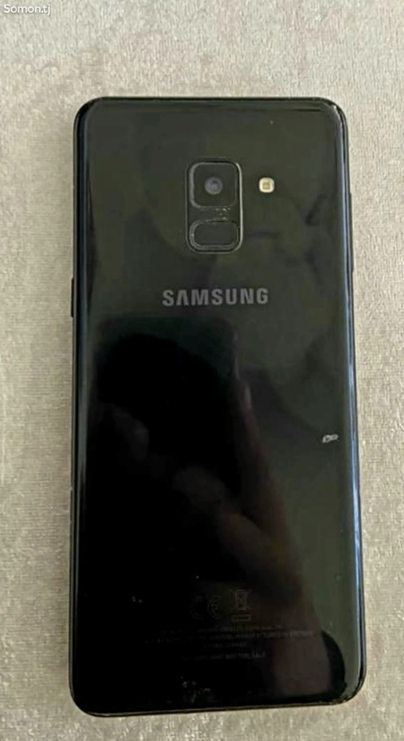 Samsung Galaxy A8 plus-1