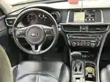 Kia K5, 2016-11