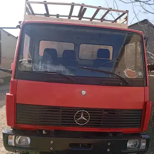 Бортовой грузовик Mercedes Benz 814, 1999