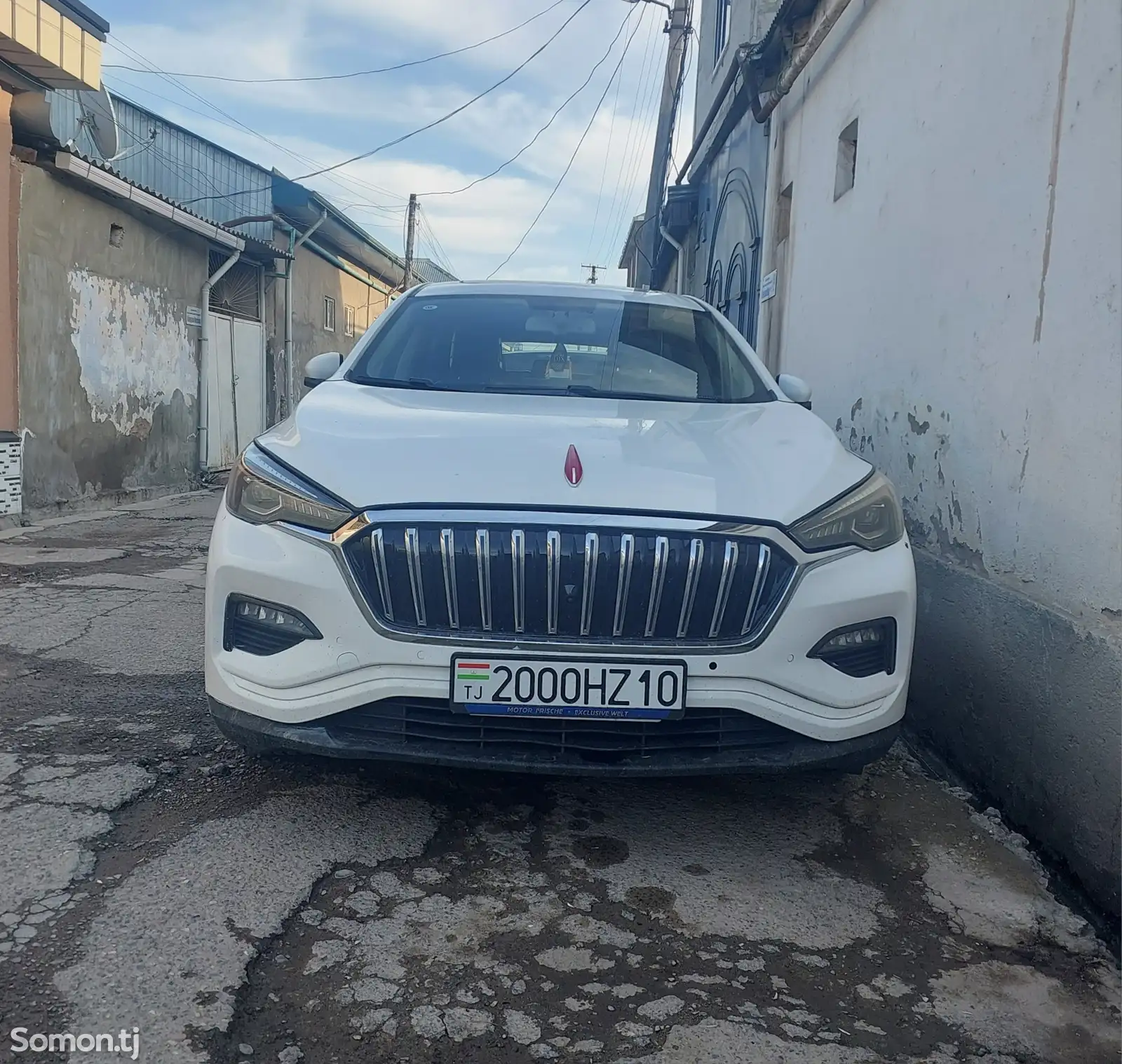 Hongqi E-HS3, 2019-1