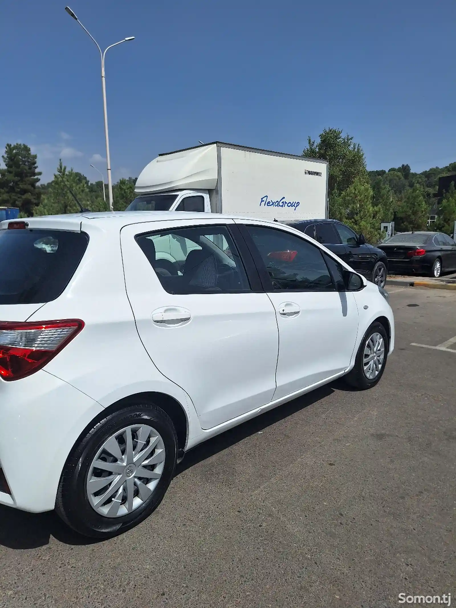 Toyota Vitz, 2017-3