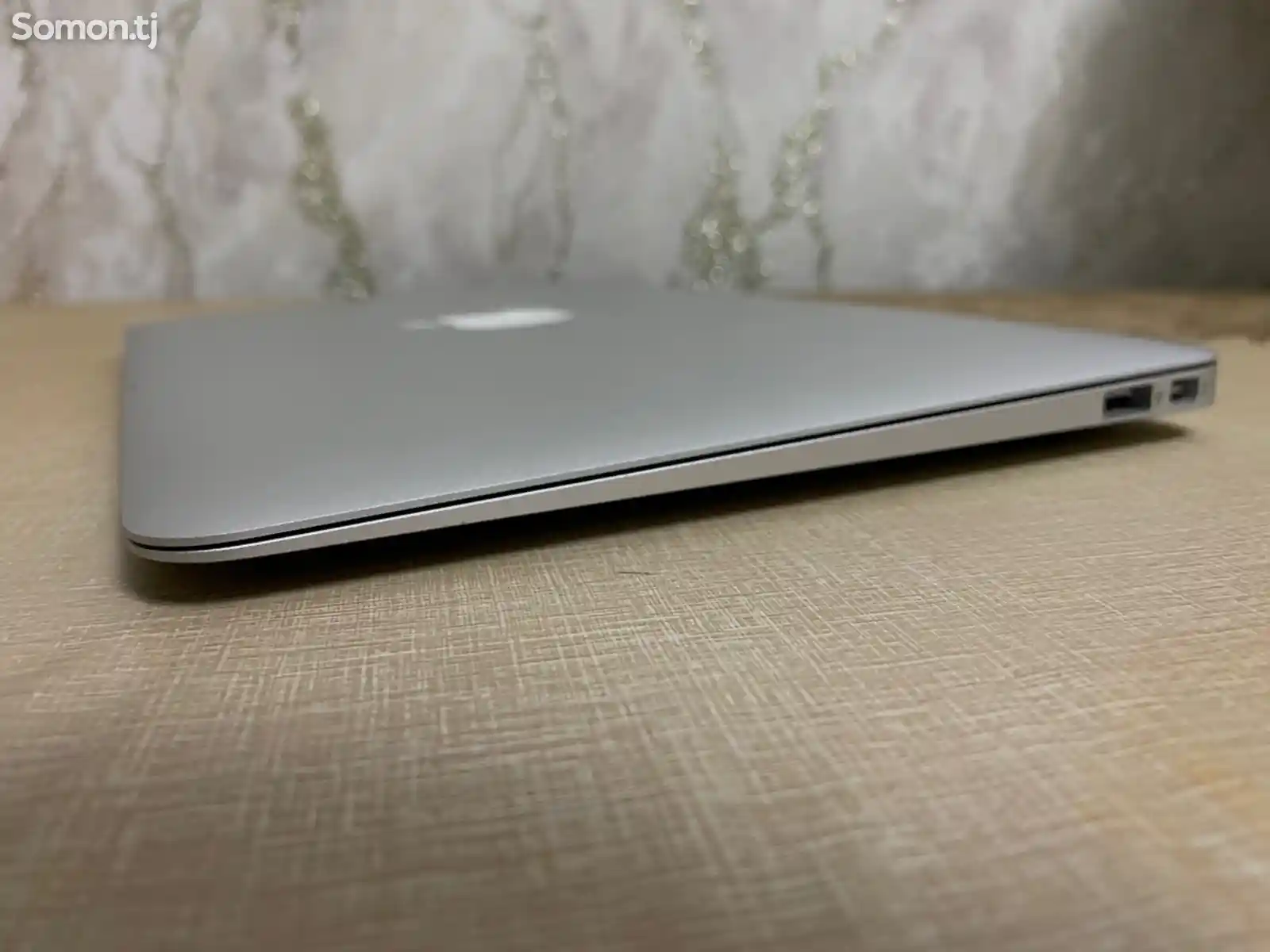 Apple MacBook air 13-1