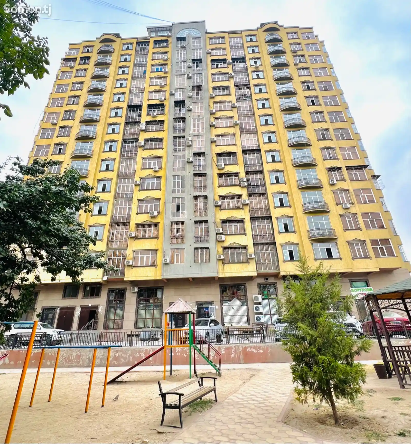 2-комн. квартира, 5 этаж, 90м², 92 мкр, Кафе Суман-3