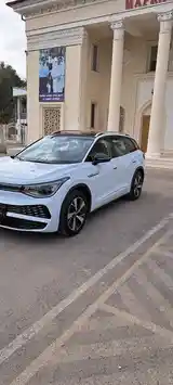 Volkswagen ID.6, 2024-3