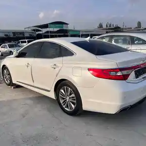 Hyundai Grandeur, 2015