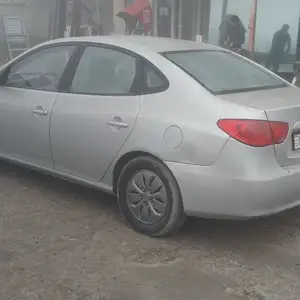 Hyundai Elantra, 2006