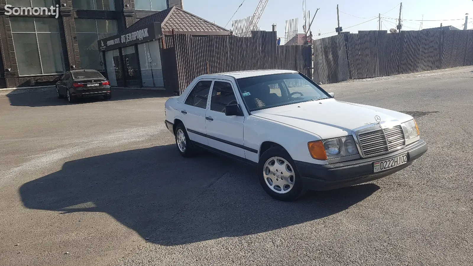 Mercedes-Benz W124, 1988-1