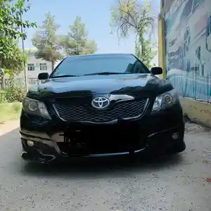 Toyota Camry, 2011