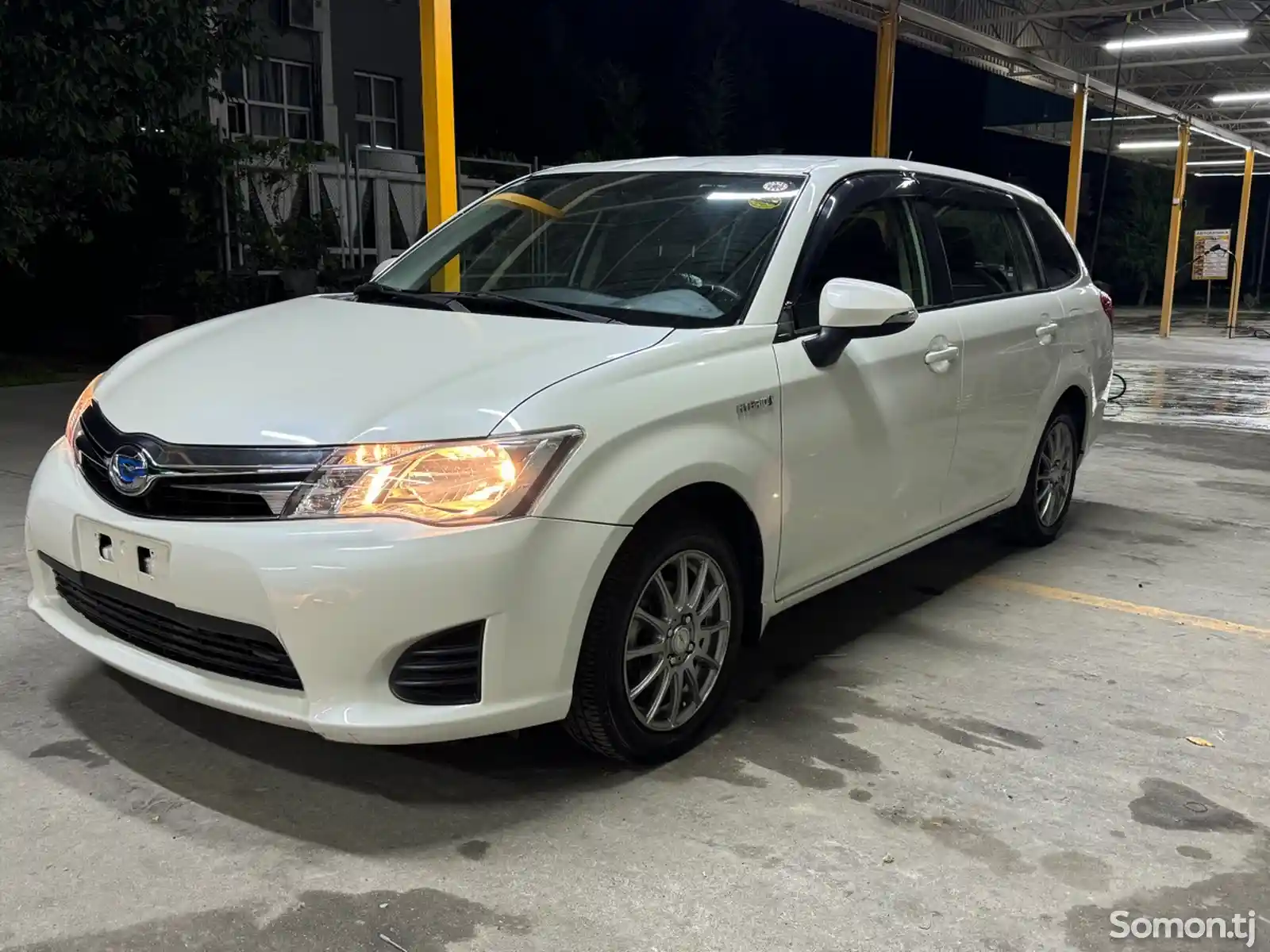 Toyota Fielder, 2014-16