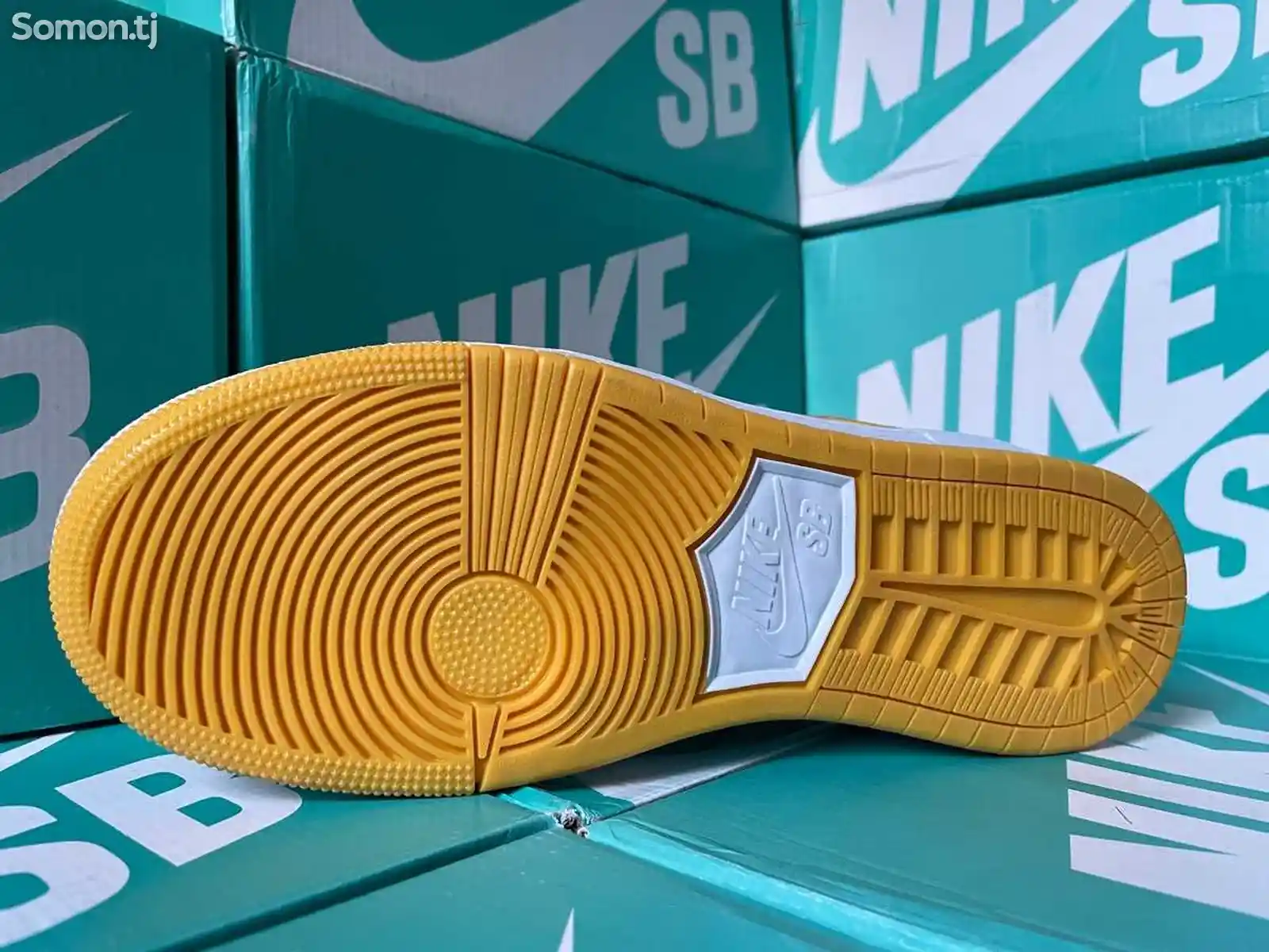 Кроссовки Nike Sb dunk Low pro Yellow-3