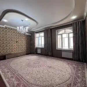 3-комн. квартира, 8 этаж, 96 м², Фирдавси