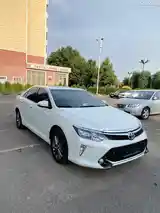 Toyota Camry, 2017-3