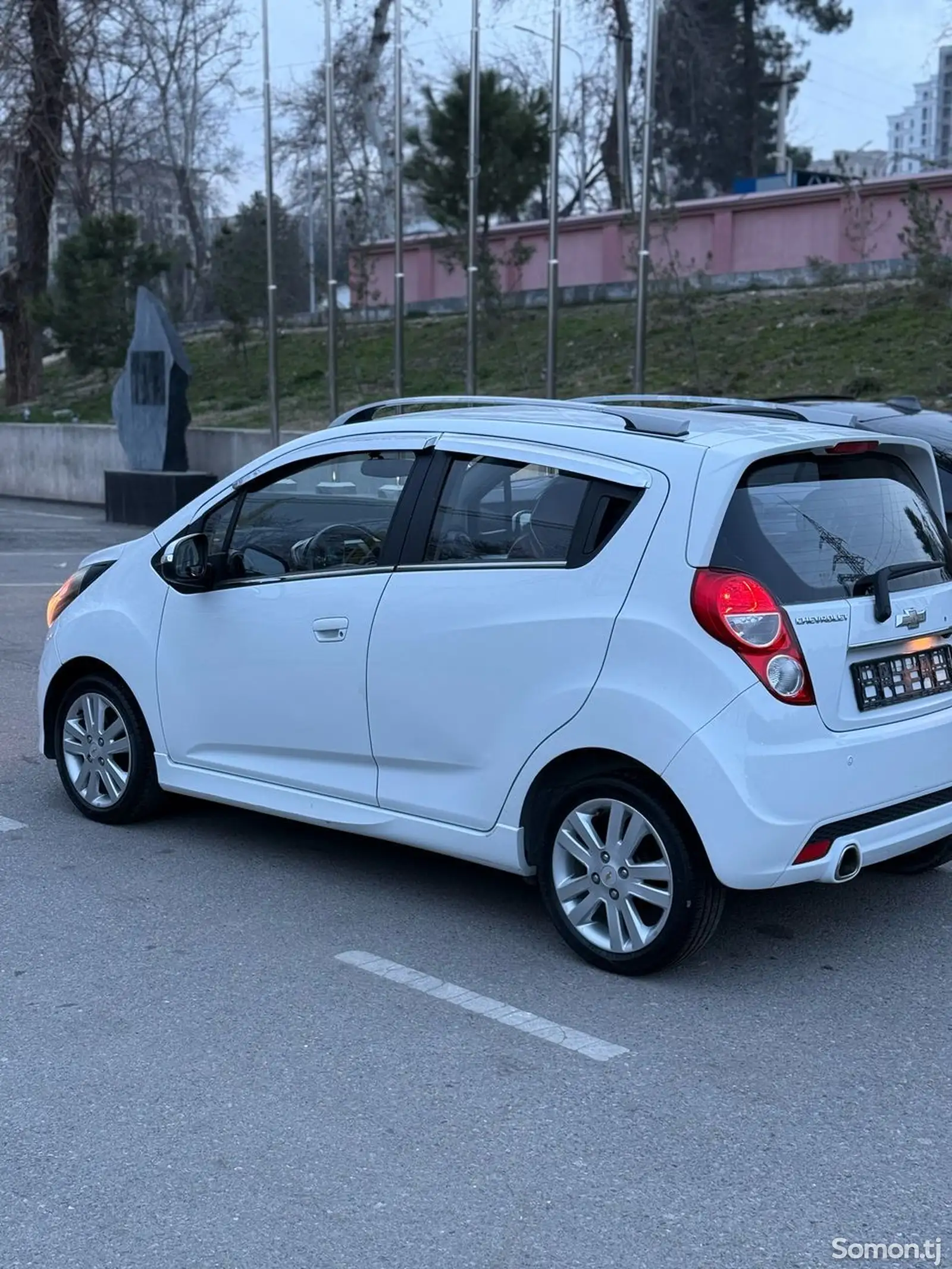 Chevrolet Spark, 2015-1