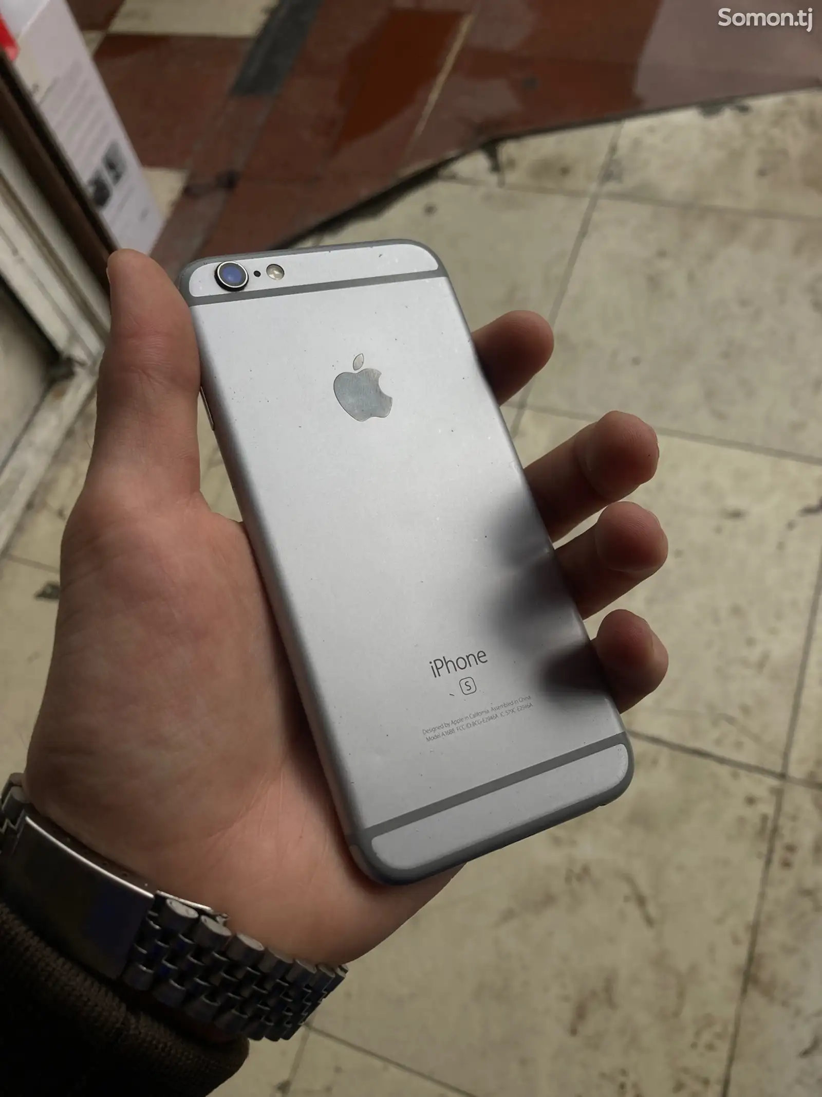 Apple iPhone 6s, 32 gb-1