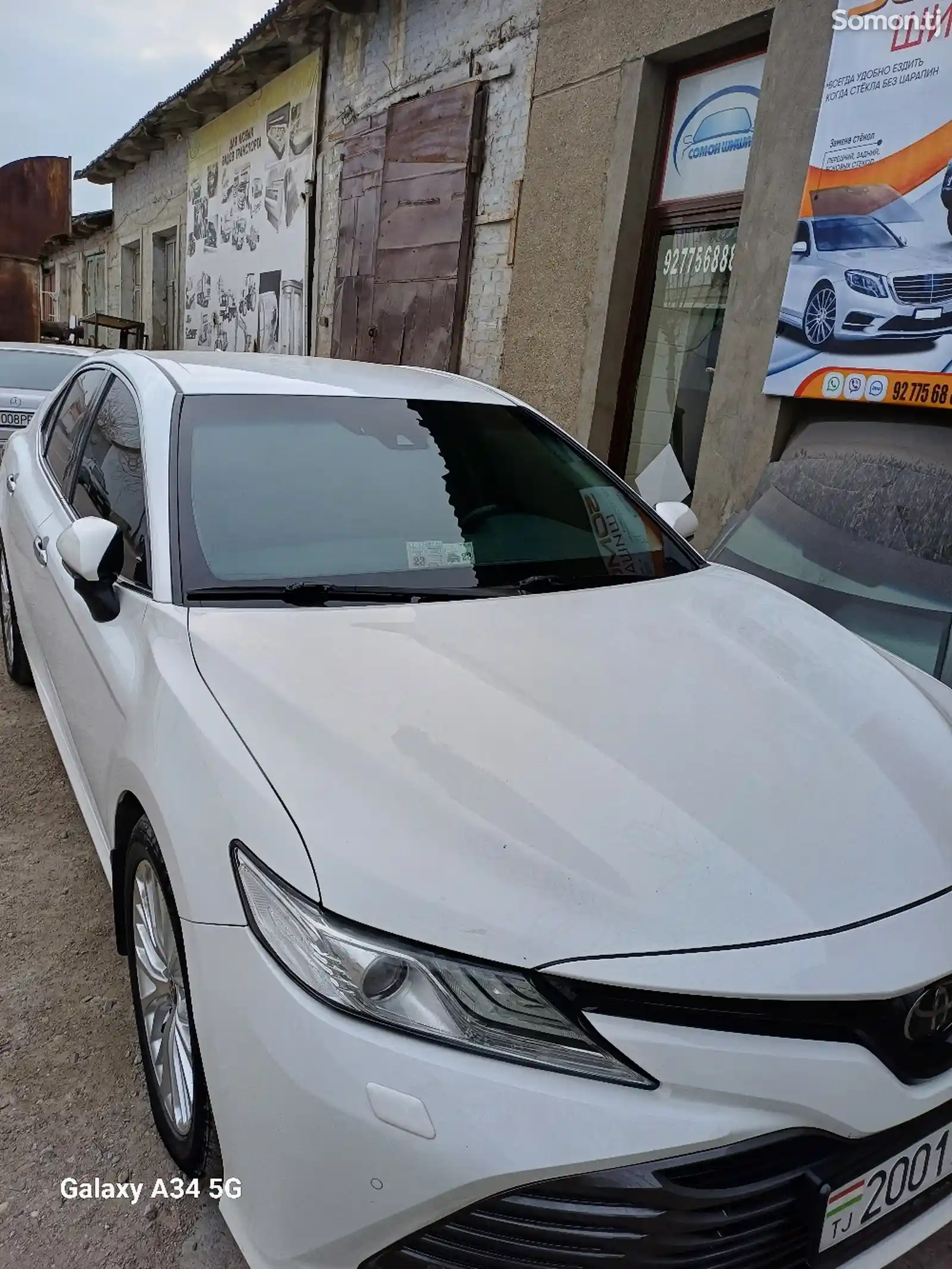 Лобовое стекло от camry-1