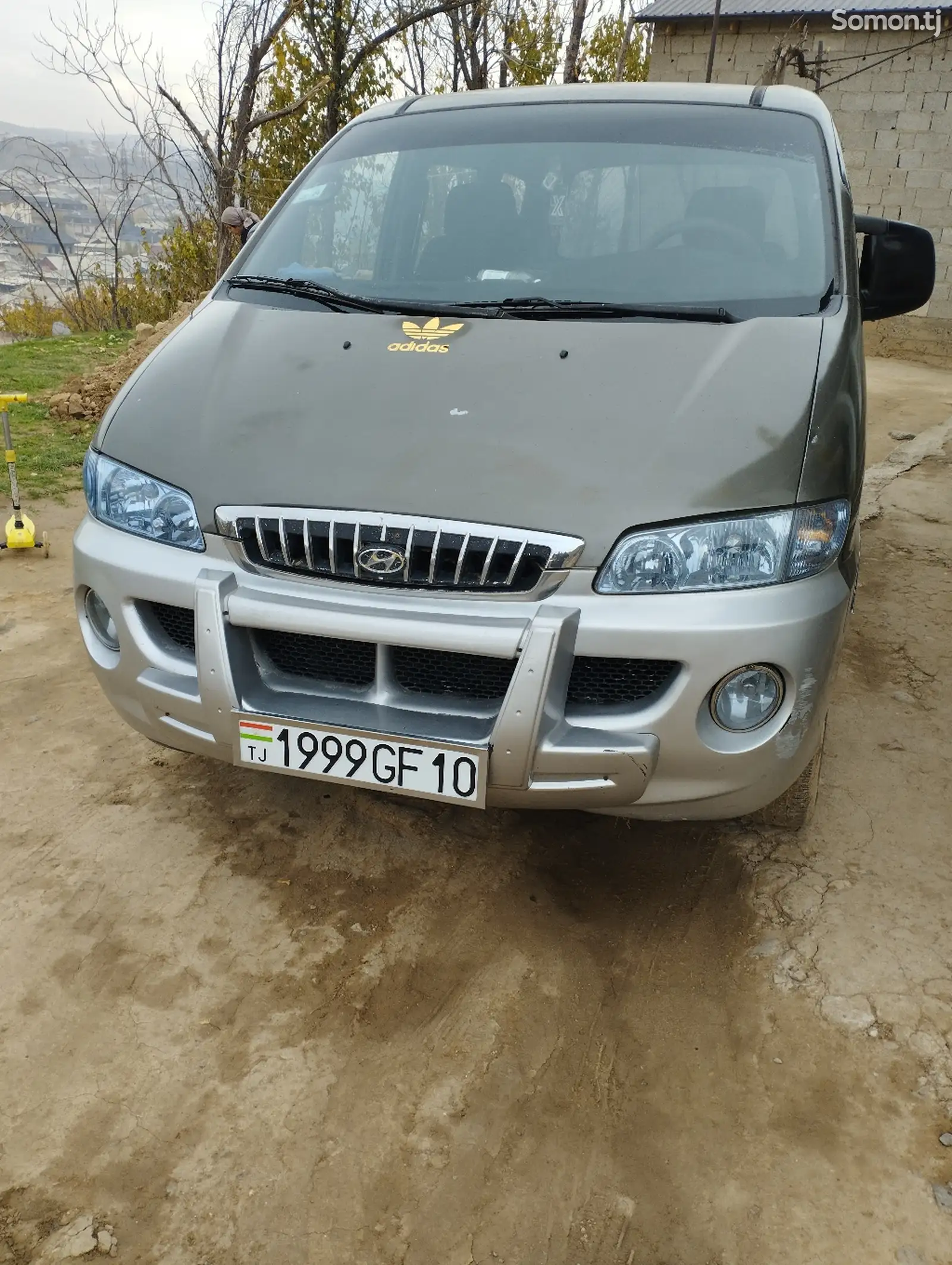 Микроавтобус Hyundai Starex, 2000-1