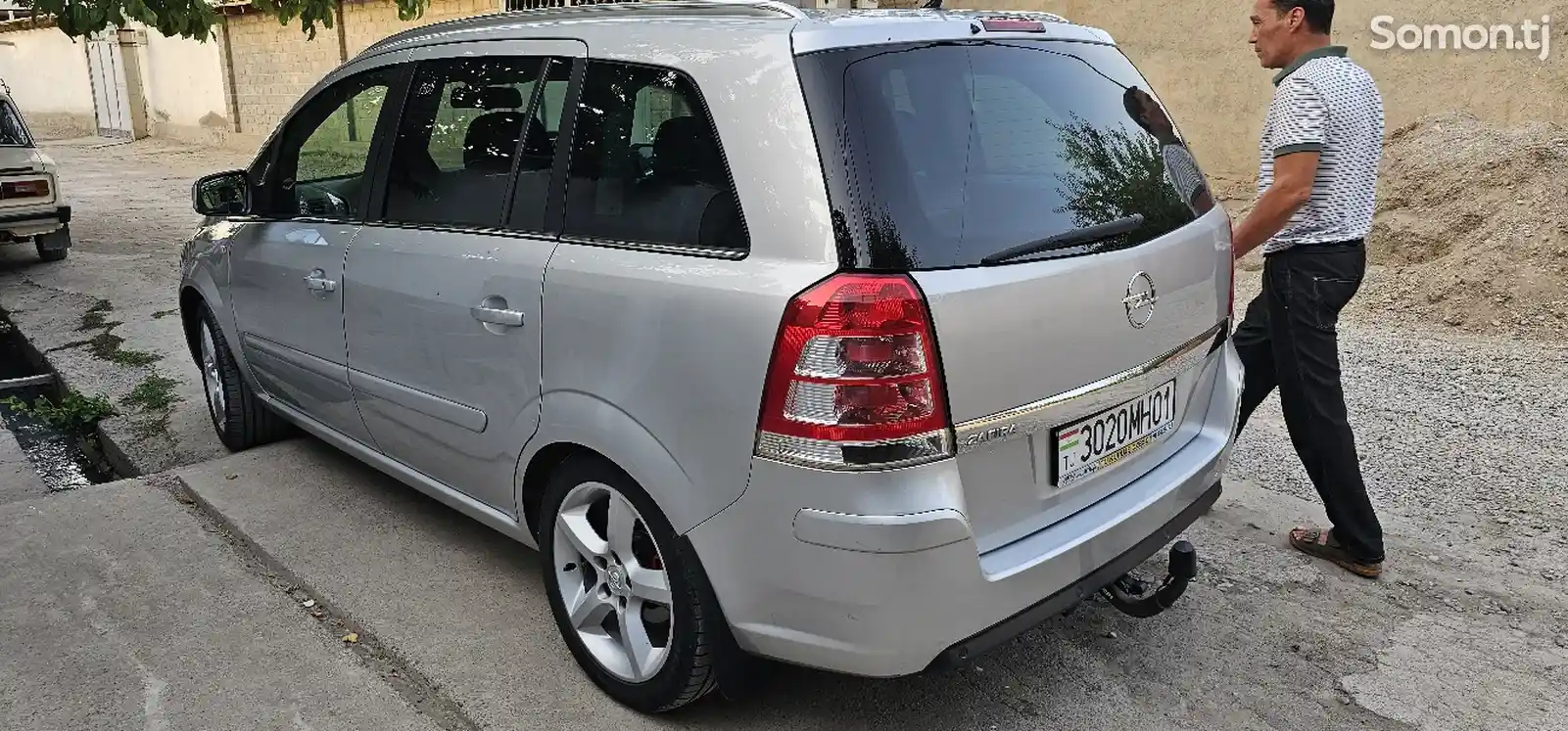 Opel Zafira, 2011-8