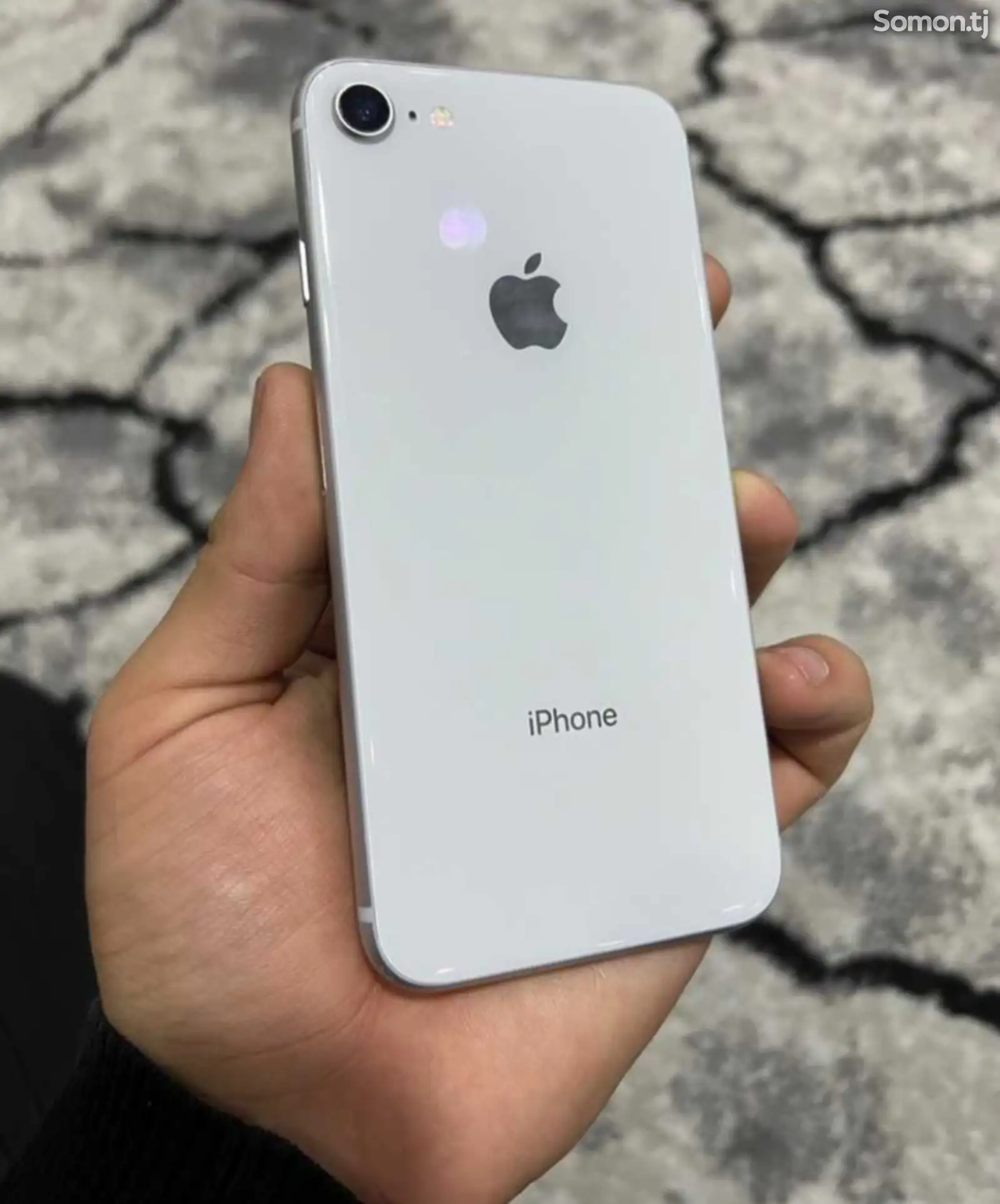 Apple iPhone 8, 64 gb, Silver-1