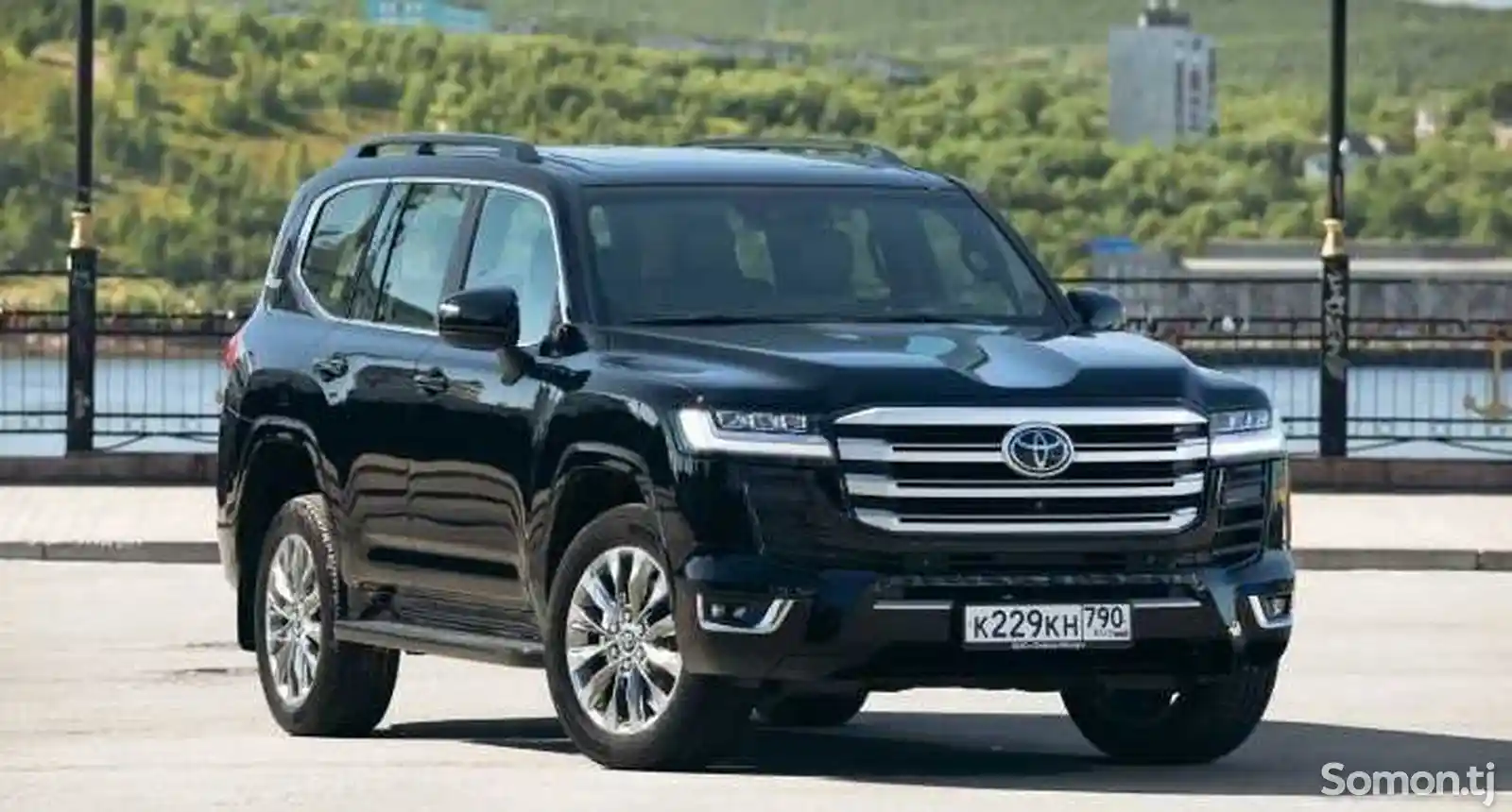 Фары от Toyota Land Cruiser 300-3