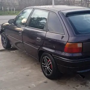 Opel Astra F, 1995