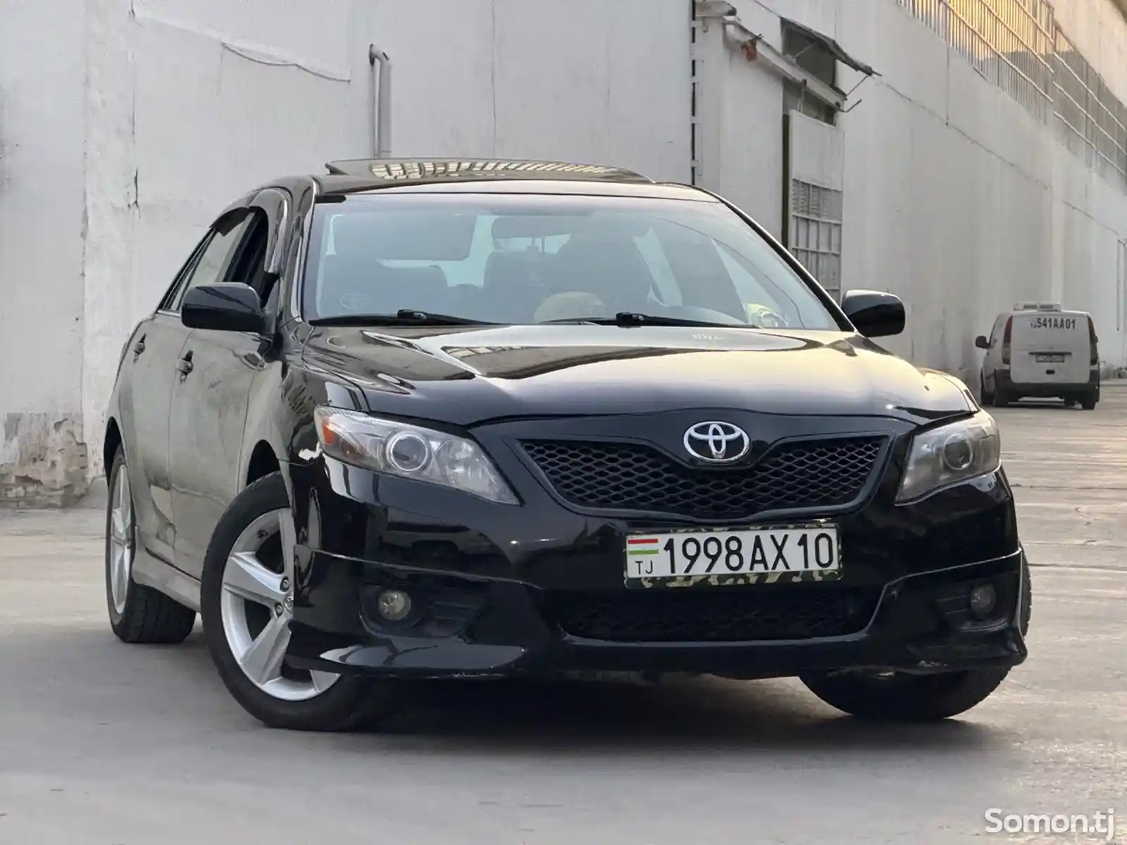 Toyota Camry, 2010-1