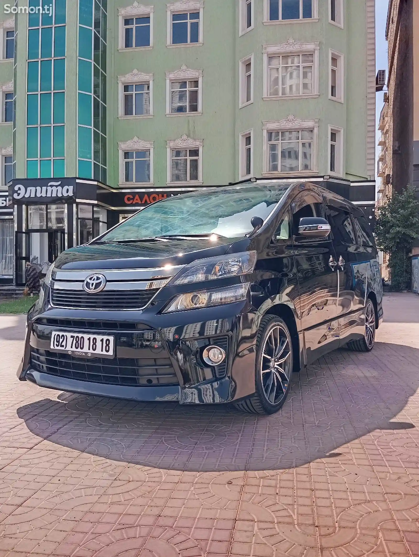 Toyota Vellfire, 2015-5