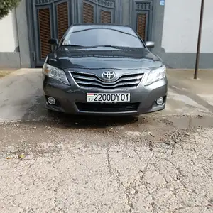 Toyota Camry, 2011