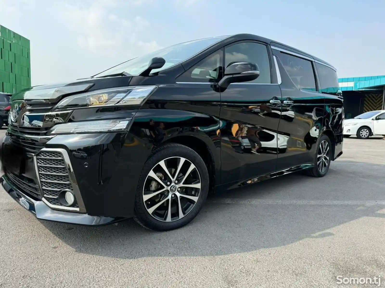 Toyota Vellfire, 2017-2