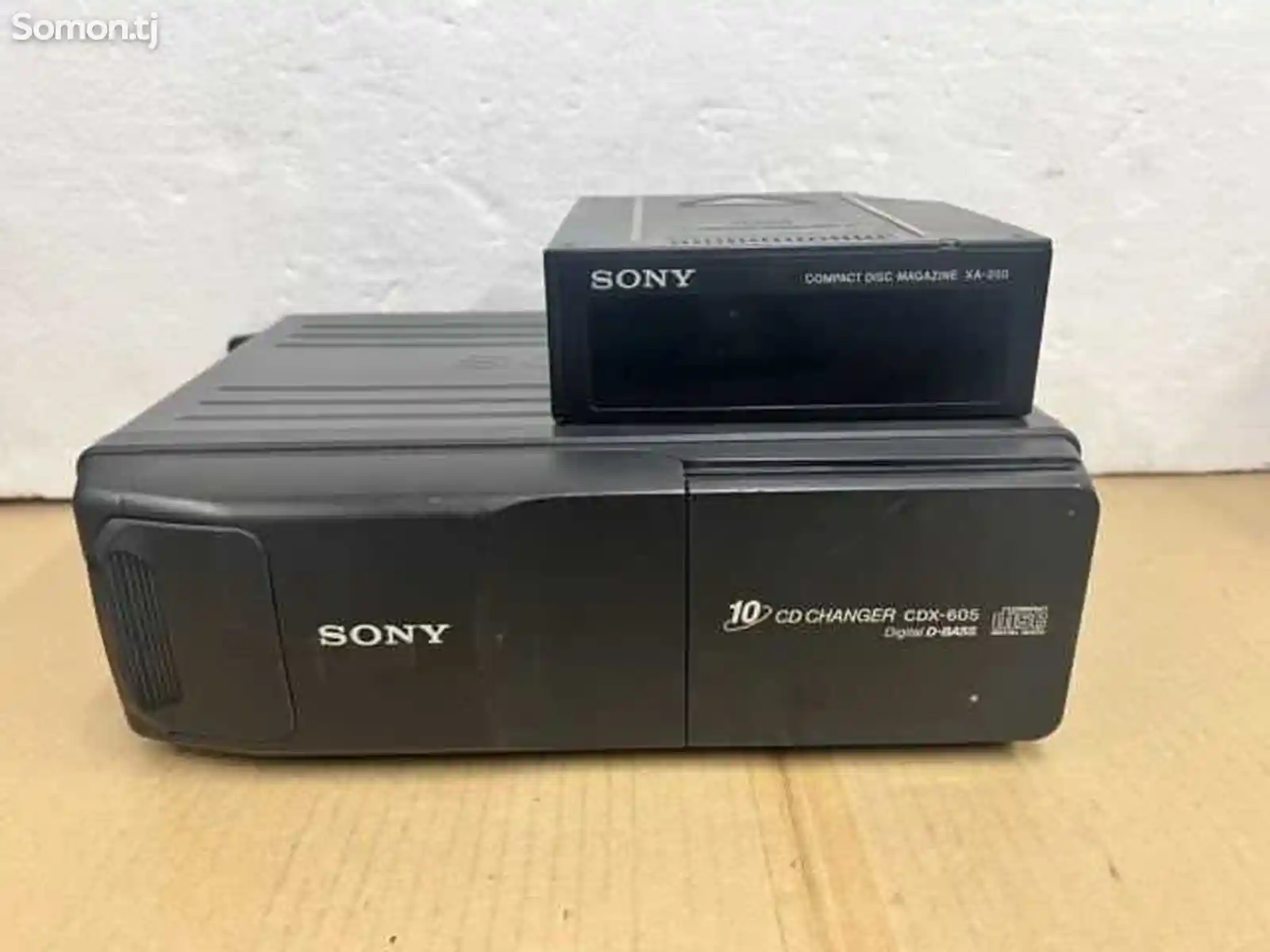 Чейнджер Sony CDX-605-1