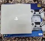 Игровая приставка Sony PlayStation 4 Pro-4