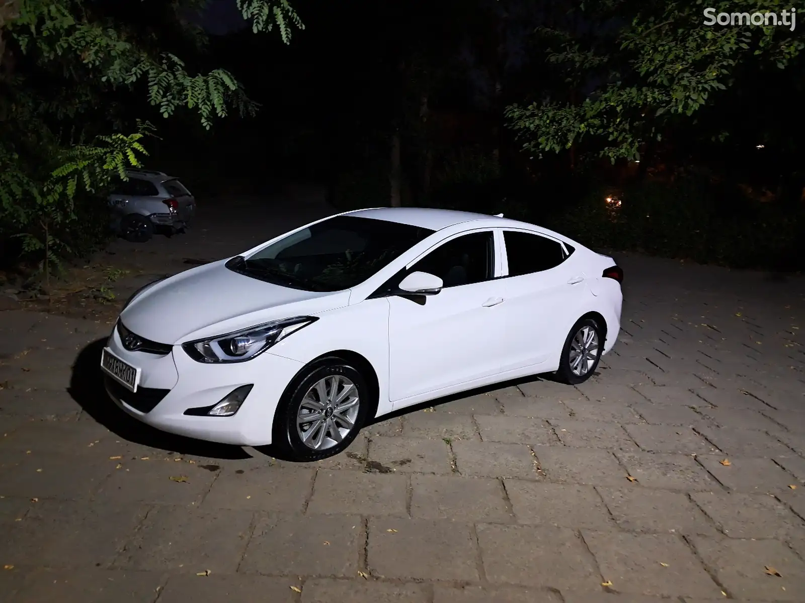 Hyundai Elantra, 2016-1