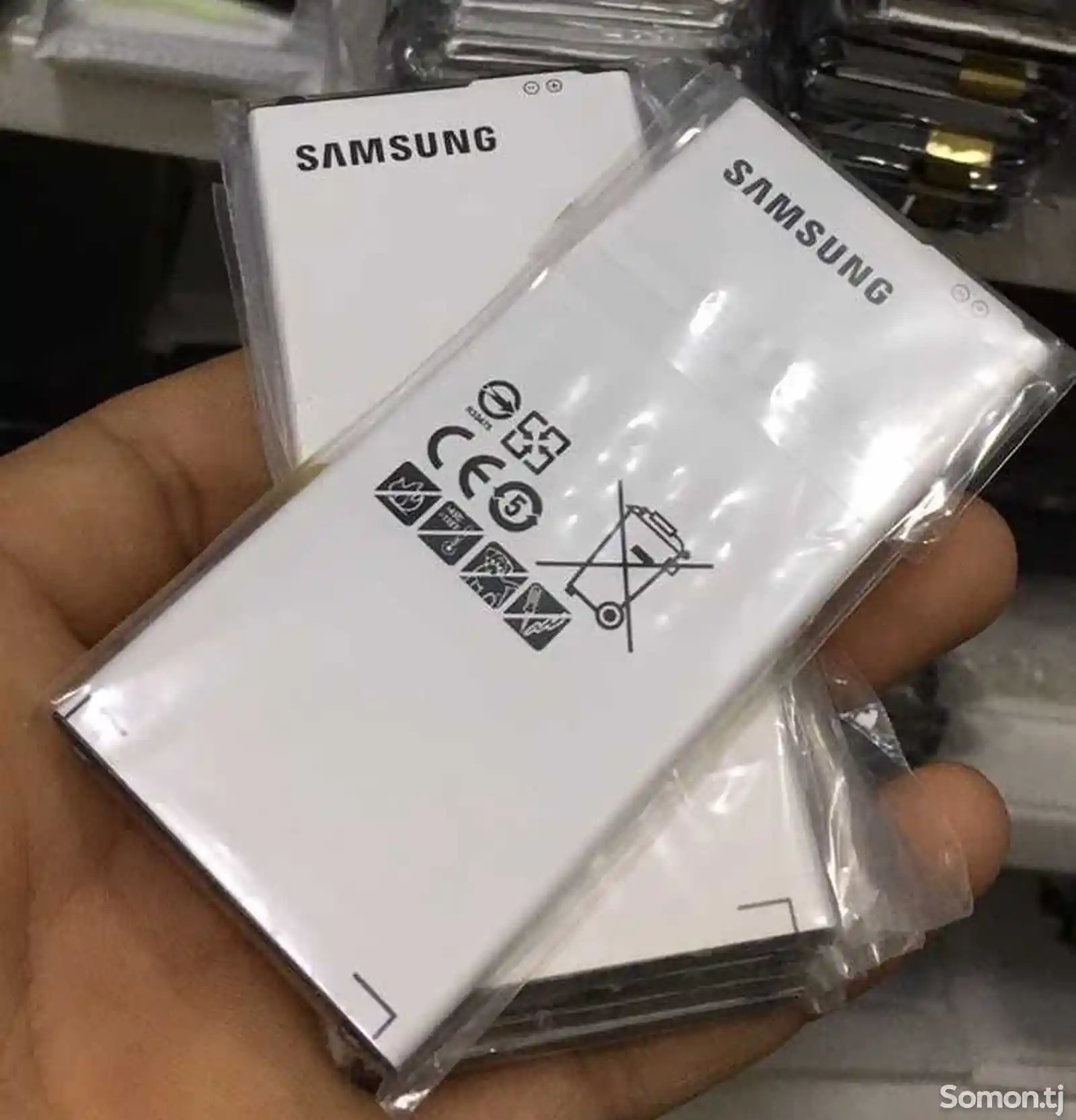 Батарейка Samsung Galaxy A3 2016