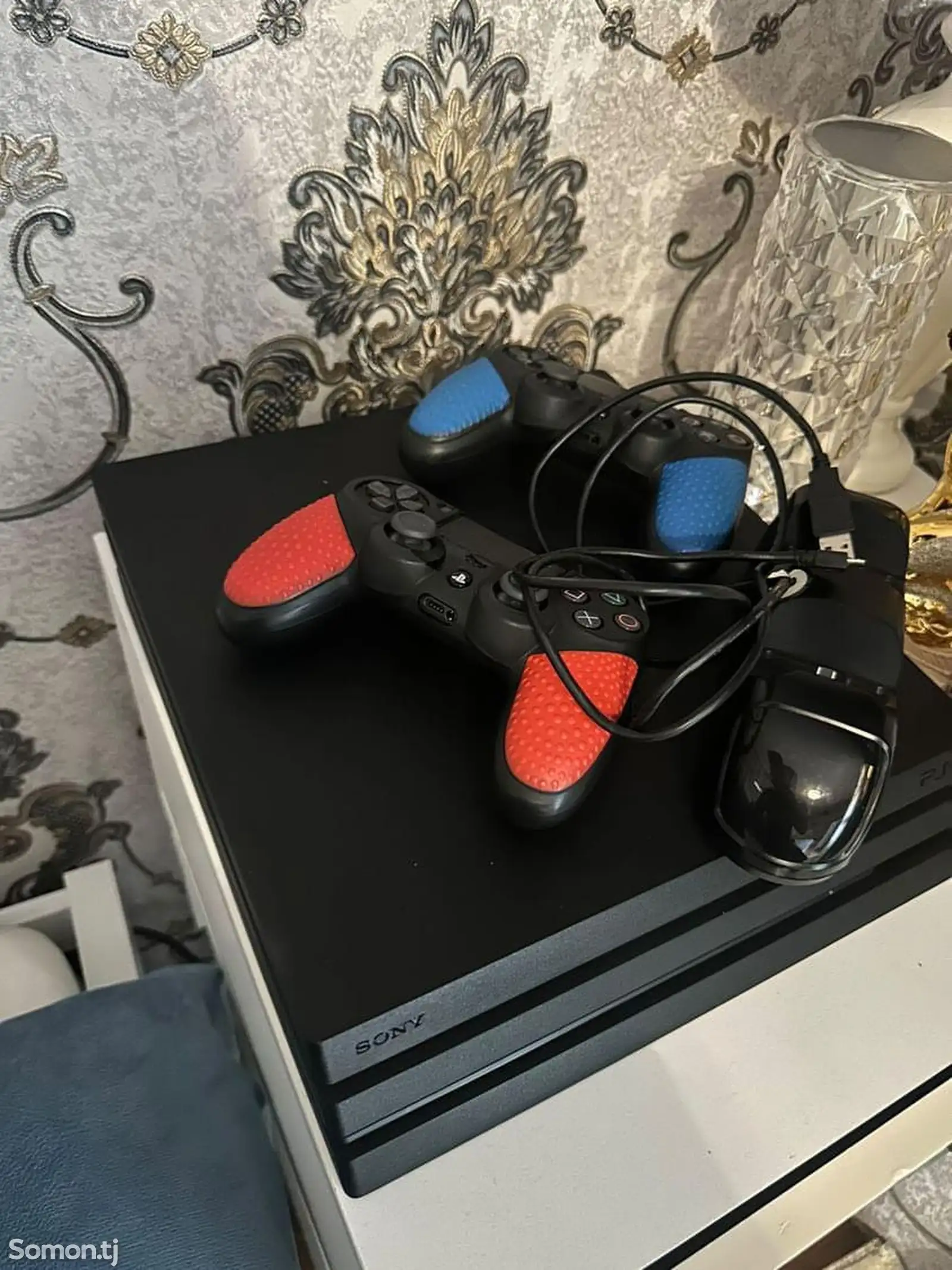 Игровая приставка PlayStation-2