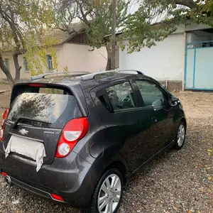 Chevrolet Spark, 2015