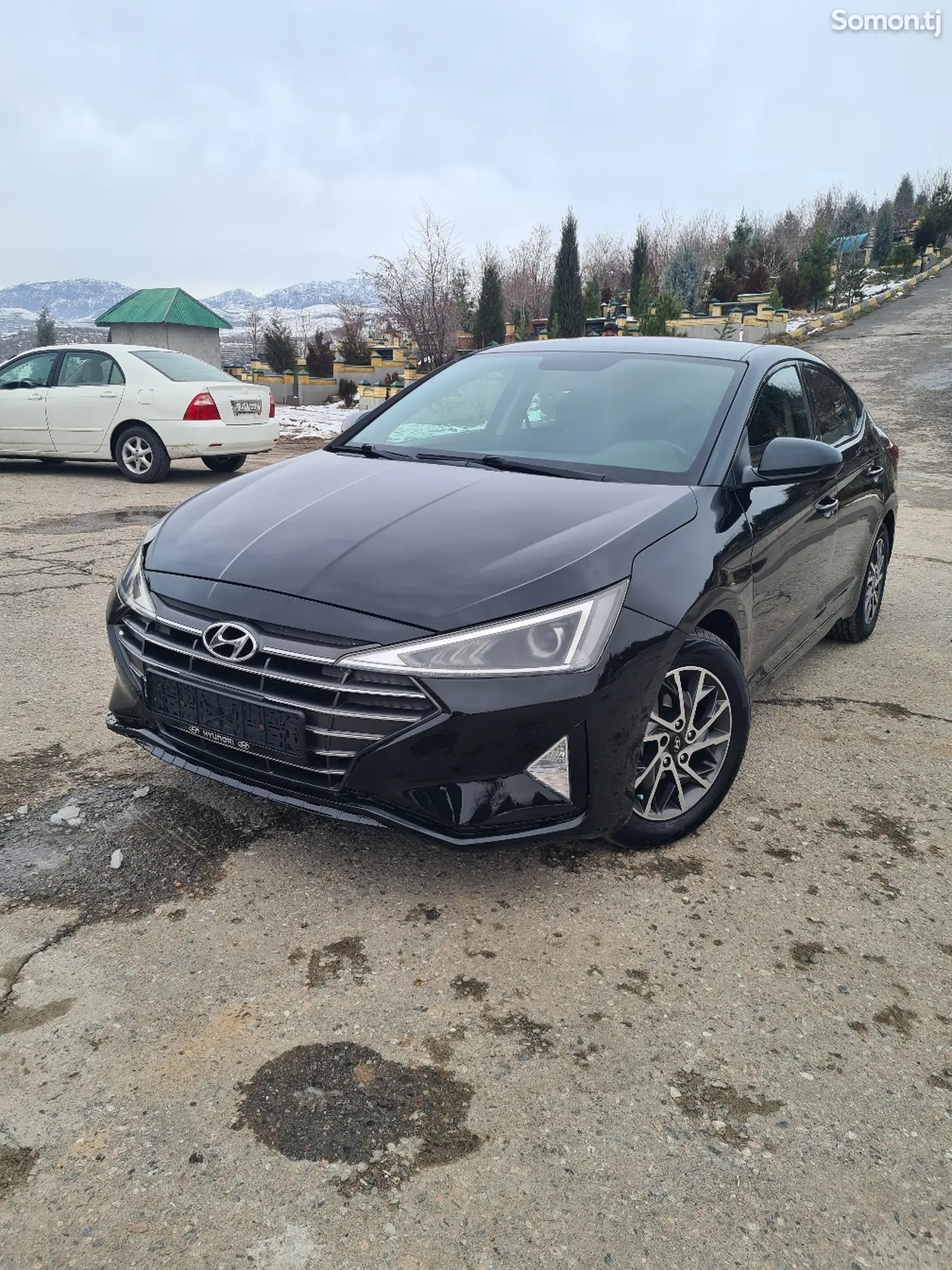 Hyundai Elantra, 2019-1