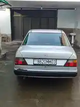 Mercedes-Benz W124, 1987-2