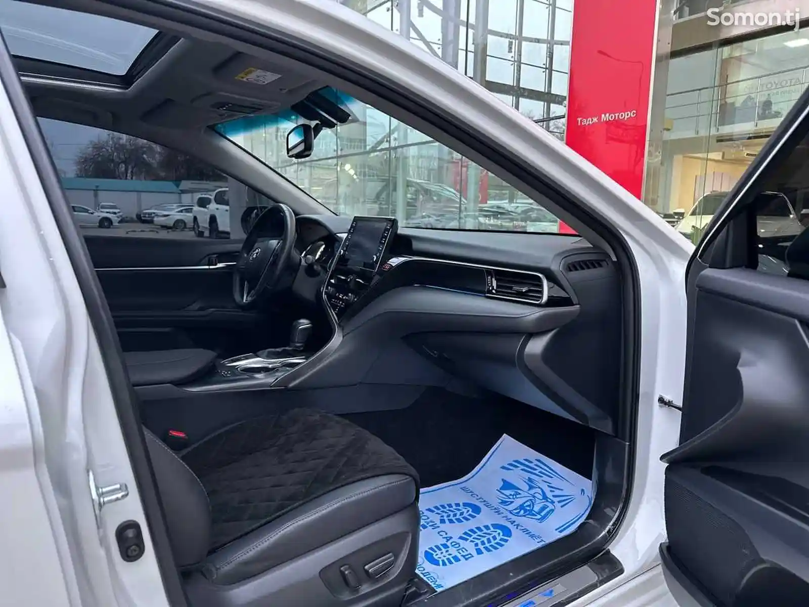 Toyota Camry, 2021-7