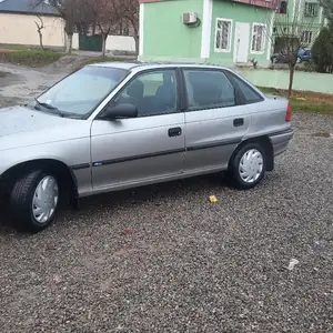 Opel Astra F, 1995